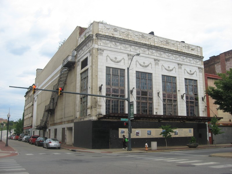 Liberty/Paramount Theater before demolition.