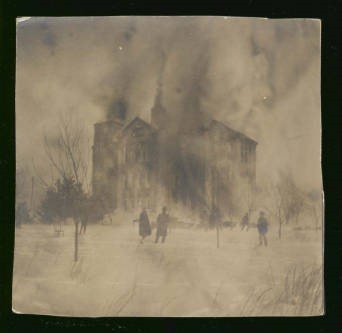 The Seminary building on fire, February 4, 1905.