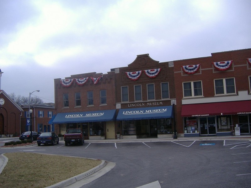 The Lincoln Museum includes a variety of exhibits and has grown significantly since its opening in 1989