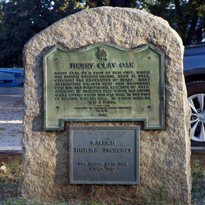 Marker commemorating the Henry Clay Oak.