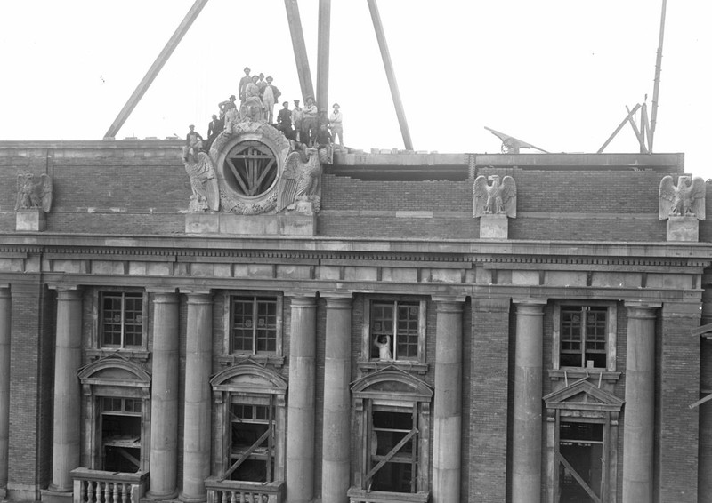 Sky, Building, Window, Clock