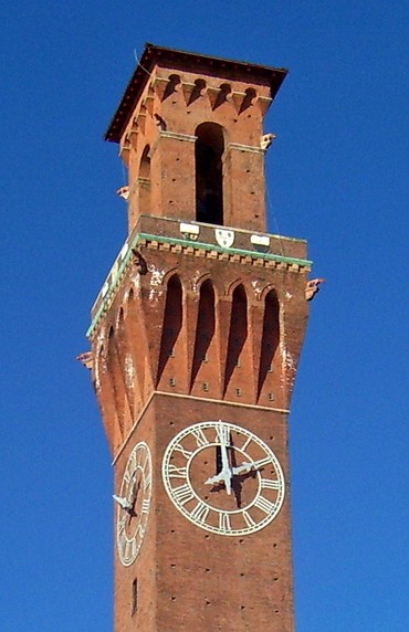 The tower is modeled after the Torre Del Mangia in Sienna, Italy.