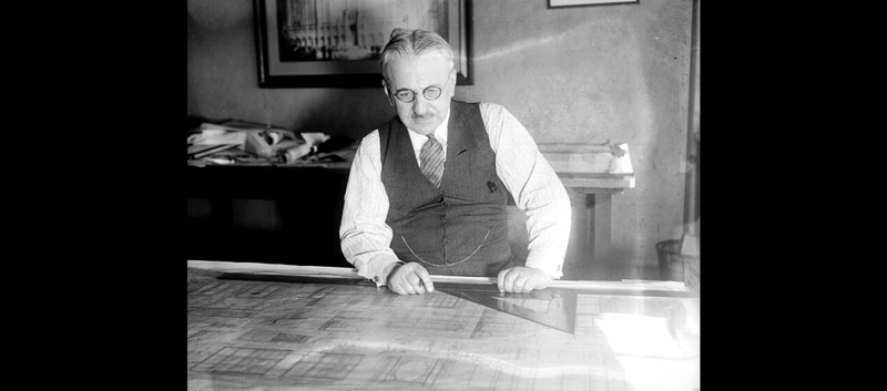 Albert Kahn, whose designs influenced an era in American industrial architecture. Many of his huge automotive plants were converted to military production during World War II (Wayne State University Libraries).