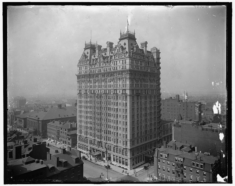 The hotel in the early 1900s