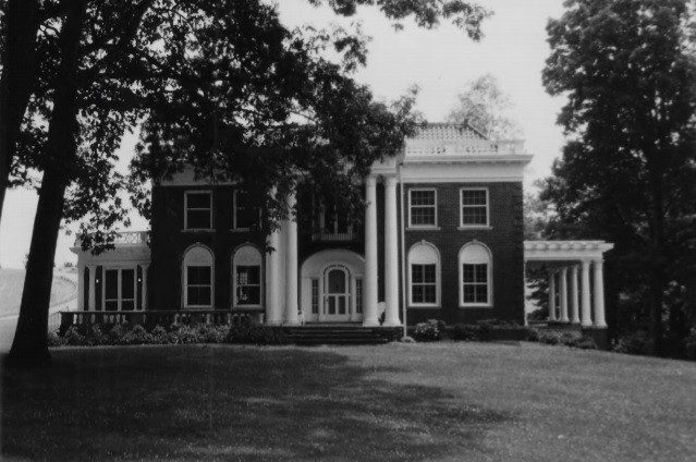 Front of the Heck-McIntosh Mansion