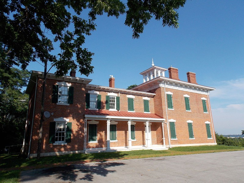 The Antoine LeClaire House was the home of Davenport's founder and as such is perhaps the city's most historic building.