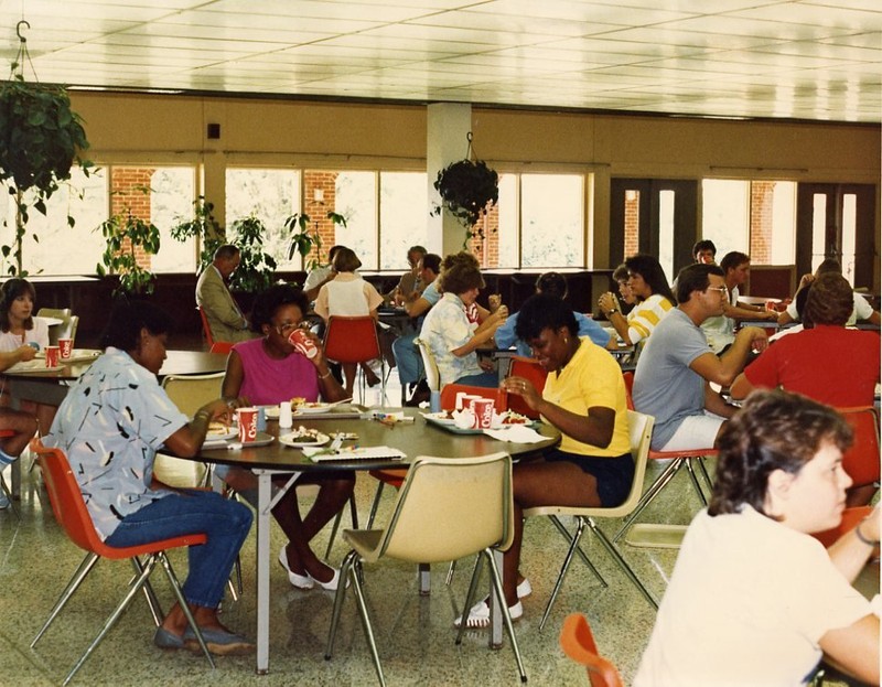 A glimpse of the student dining hall inside of Simerly Student Union