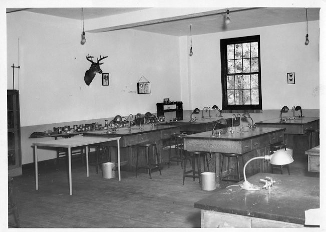 Biology laboratory in the Science Hall.