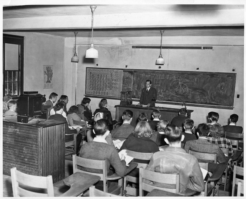 Dr. Wallace W. Stuart, Professor of Chemistry, lectures his students in the Science Hall, 1940.