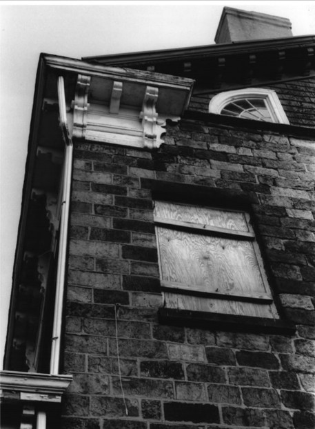 Building, Window, Wood, Black-and-white