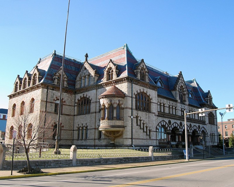 The Old United States Post Office was built in 1879 and is one of Evansville's most notable landmarks.