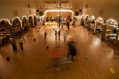 Yukon Czech Hall ballroom

Link: http://www.metrofamilymagazine.com/April-2015/Discover-Yukon-Czech-Hall/