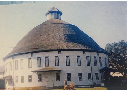 The barn originally had 50 stalls for cattle and 16 stalls for mules or horses. (Photo courtesy of Lincoln Highway Experience)