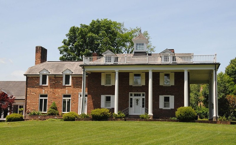 Modern photo of the Taylor-Condry House.