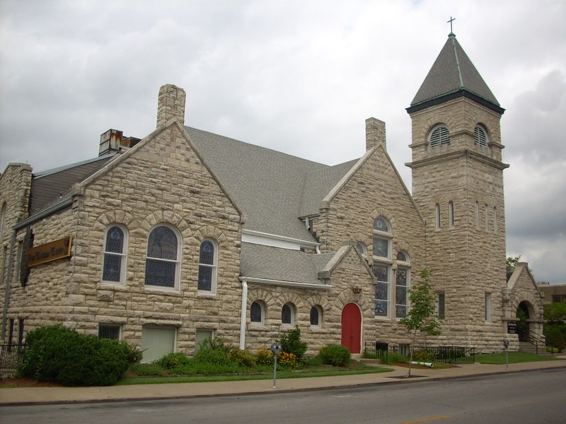 2009 photo of the First Christian Church of Columbia, Missouri. 