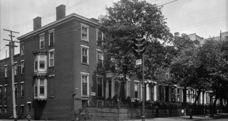 Historic Black and white photo of Linden Row