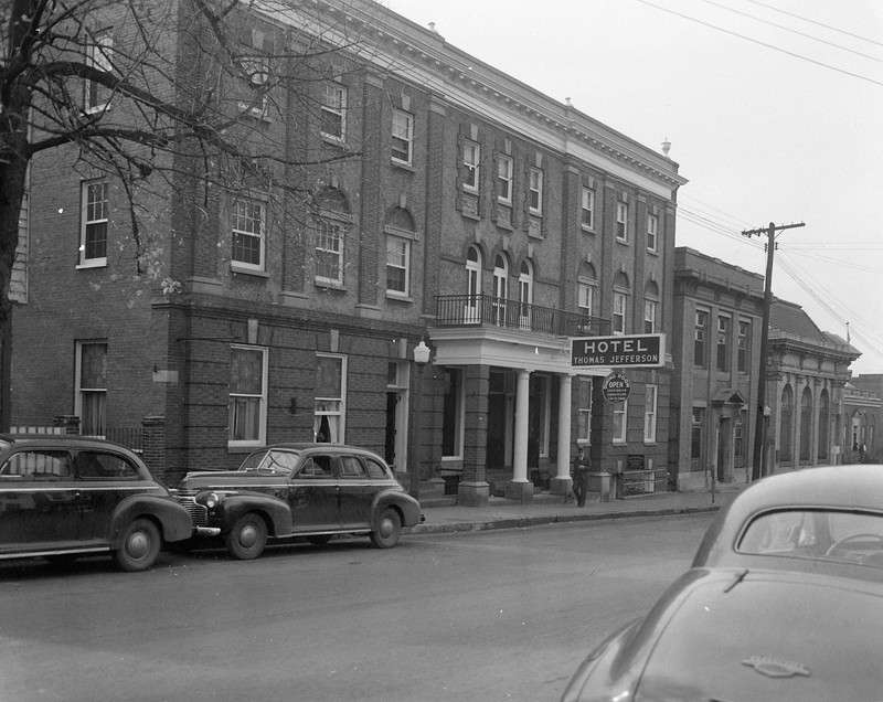 Thomas Jefferson Hotel, ca. 1945