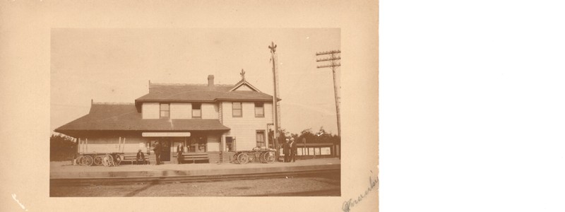 Tuckahoe Train Station not long after its construction @ 1899