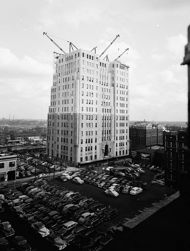 Southern Bell Telephone Building, March 3, 1947. The two colors show the original six floors along with the added eight floors constructed in the late '40s. 