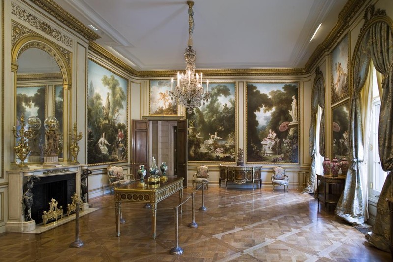 View of the Fragonard room.