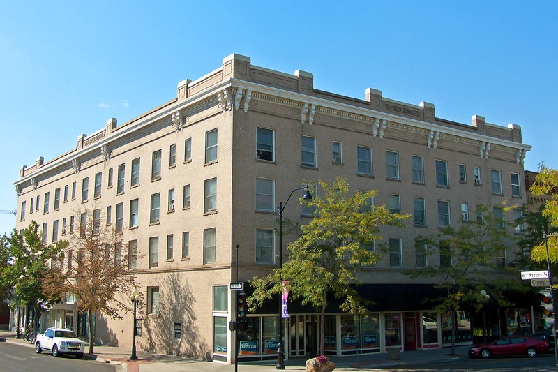 The Roberts Building was built in 1917 by prominent local builder William Roberts.
