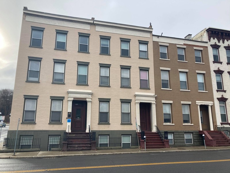 Sky, Window, Building, Property