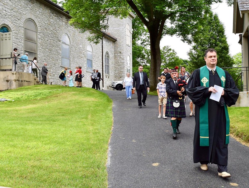 "Rose Rent" ceremony at The Presbyterian Church of Falling Spring in 2018.