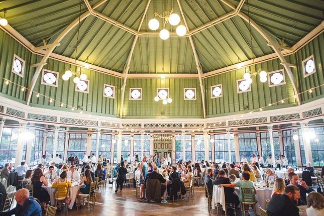 Indoor view of the Garten.