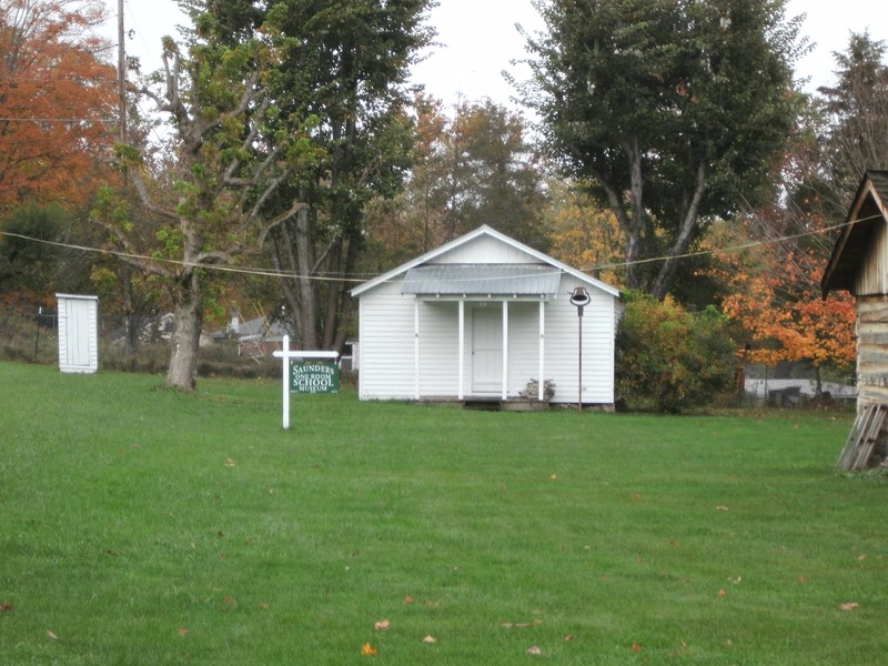 Saunders One Room Schoolhouse (photo by Steven Hart)