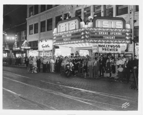 Isis Theatre crowd