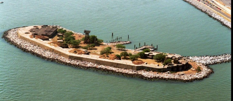 Aerial view of Fort Wool.  1998, Daily Press.