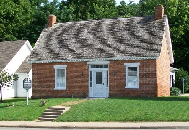 The Kritser House is a typical example of houses in Independence built in the city's early period.