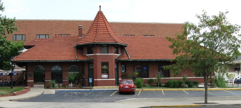 The former Missouri, Kansas, and Texas Railroad Depot is now home to a restaurant.