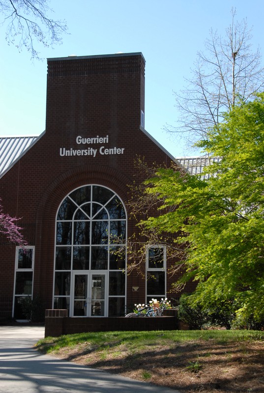 Campus entrance to the Guerrieri Student Union before it was renamed, 2009