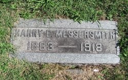 Grave marker reading "HARRY E. MESSERSMITH 1883-1918"