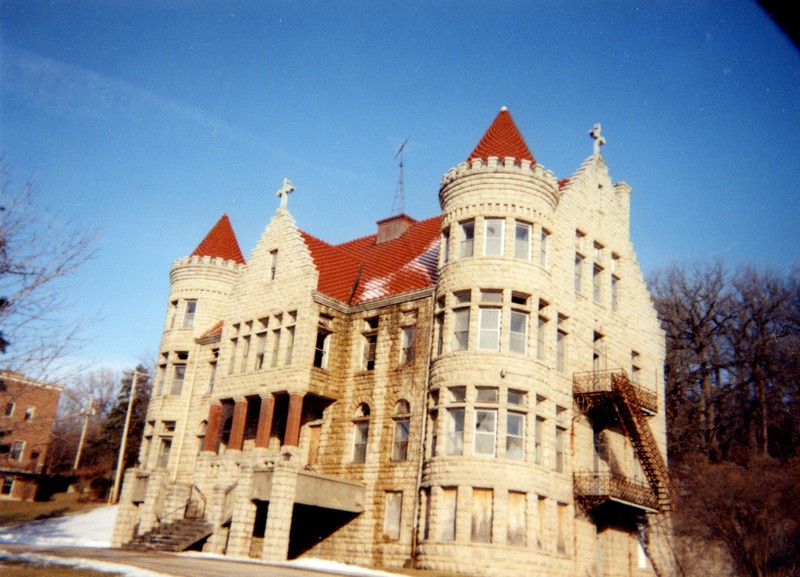 Boyle Hall (originally St. Mary's Springs Sanitarium), 2005