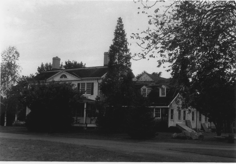 Second Wide Shot of the Cove House in 1979 by D. Ransom, Part of the NPS NRHP Photographic Collection on the Cove House