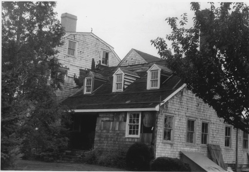 Older Section of the Cove Island House in 1979 by D. Ransom, Part of the NPS NRHP Photographic Collection on the Cove House