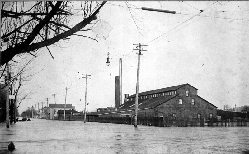 The only known photograph of the Hartzell Handle factory, seen here in the Flood of 1913. Image courtesy of Marshall University Special Collections. 