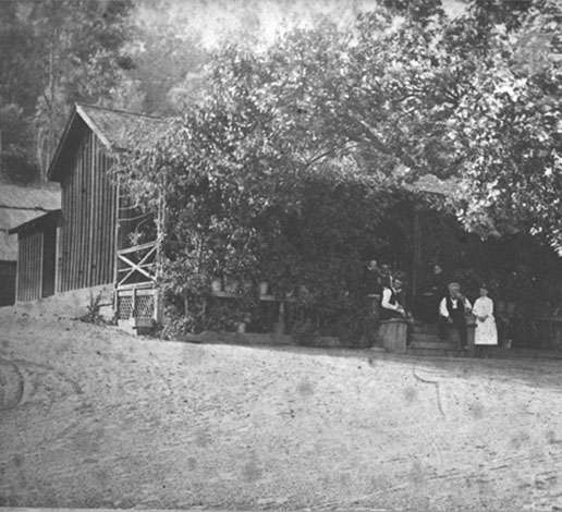 Jacob Schram begins planting vines on Diamond Mountain for his winery, c. 1862