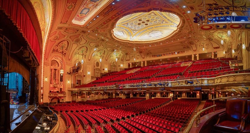 Modern photo of Shea's Buffalo Theatre 