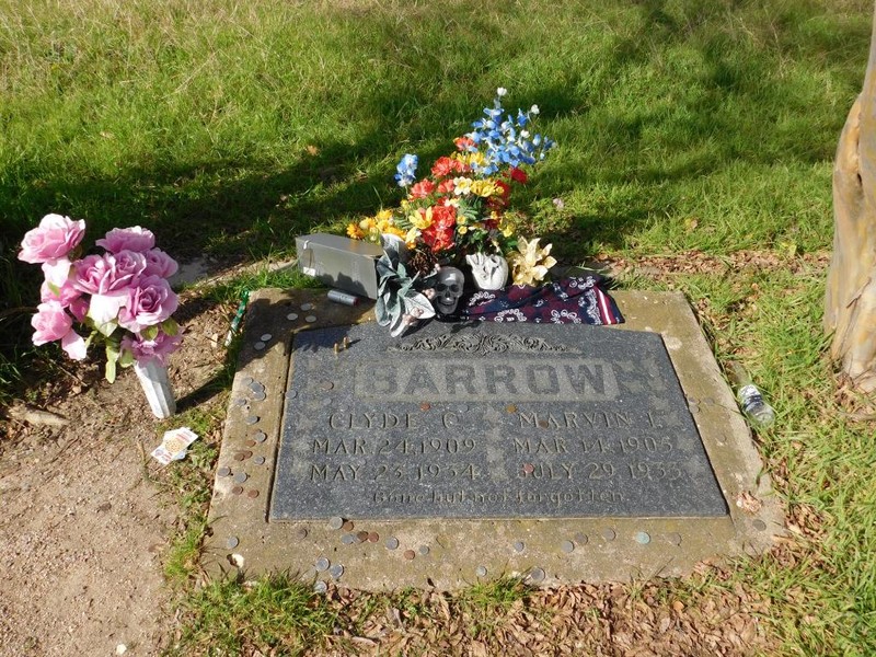 Clyde Barrow's grave.