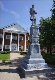 Confederate/Union Monument in Front of Butler County Courthouse