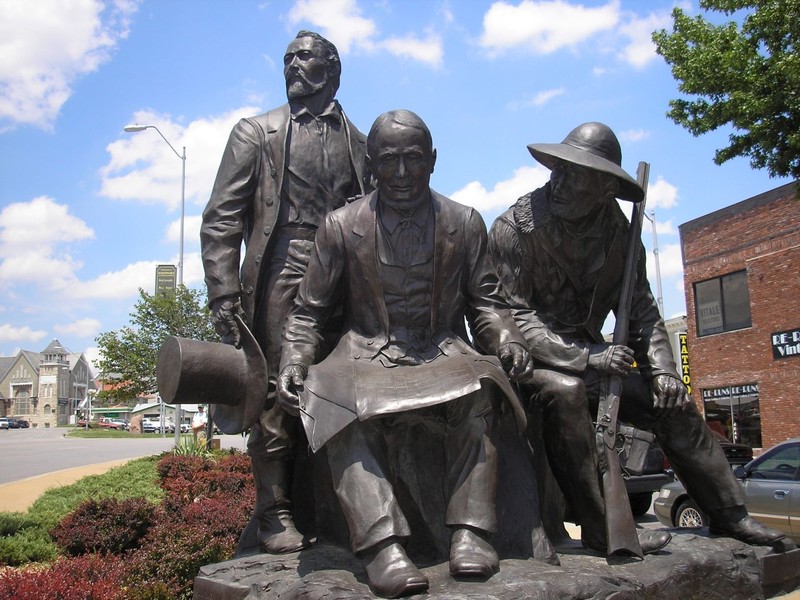 Pioneer Square Monument. Photo by Cynthia Prescott.