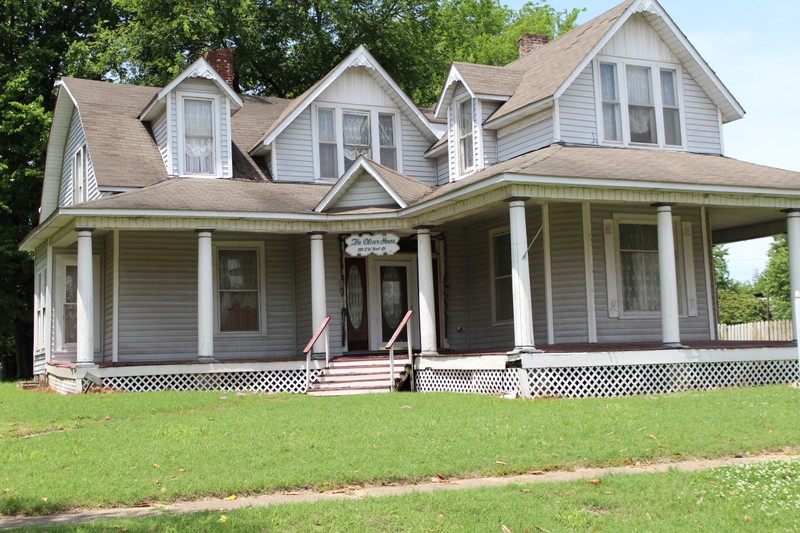 The Oliver House in 2015