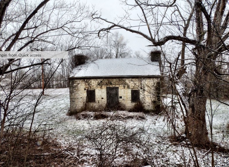 A front view of the home.