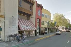 Moe's Books on Telegraph Avenue