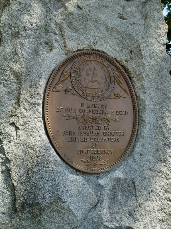 Parkersburg Confederate Monument plaque.