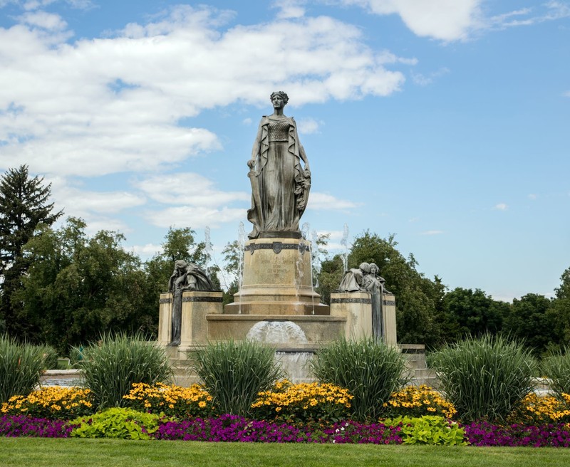 Thatcher Memorial Fountain