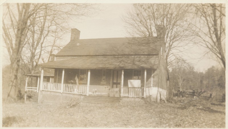 The house and external kitchen in fall 1940